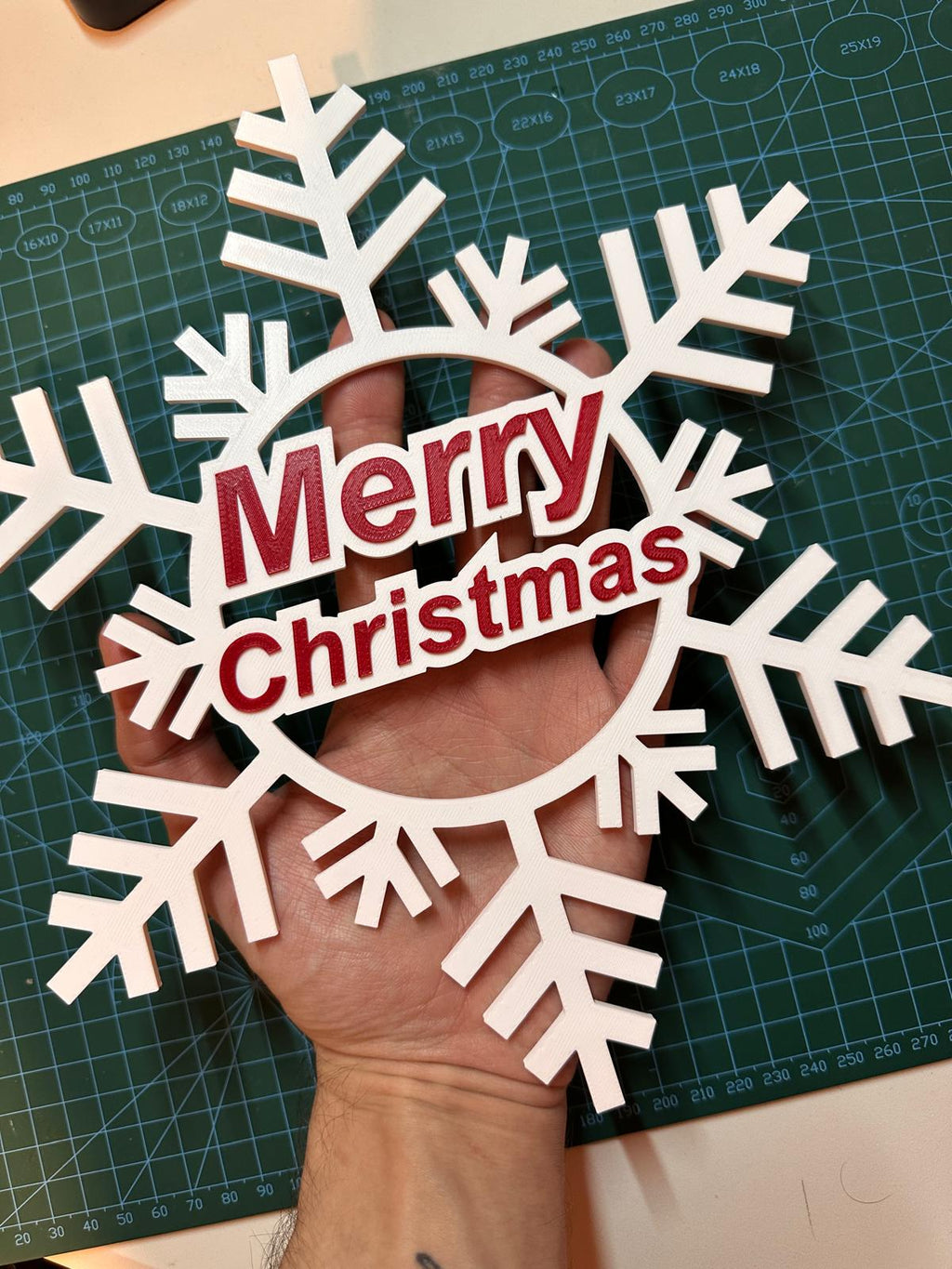 Christmas Snowflake Star Ornament – Festive Winter Tree Decoration, Elegant Holiday Snow Star Décor